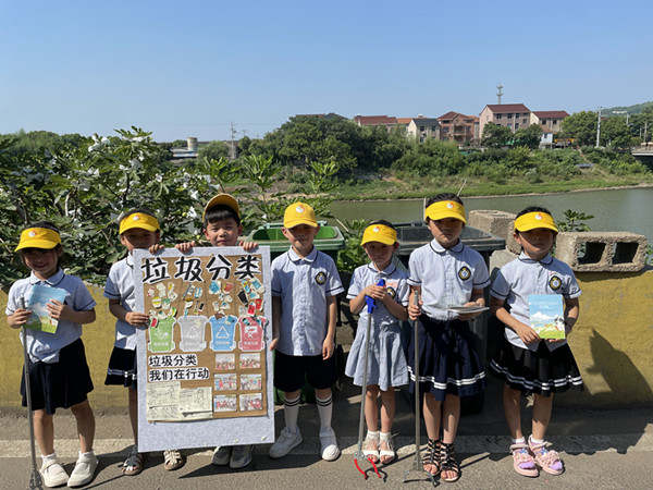 垃圾分類宣傳進(jìn)農(nóng)村.jpg