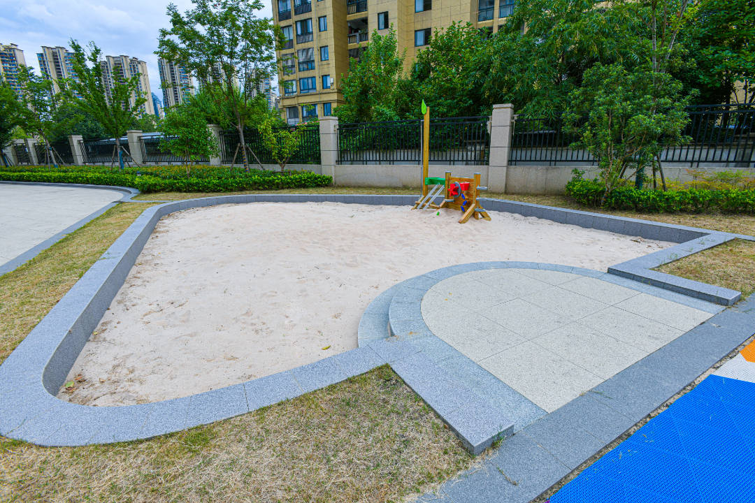 沙池.JPG 沙池.JPG