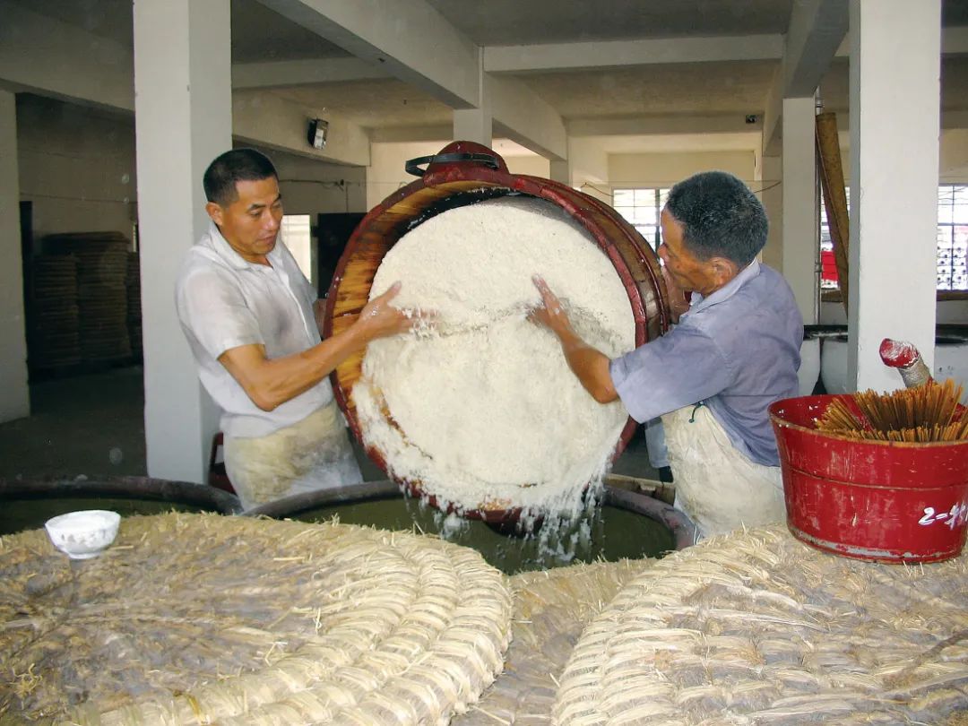 淋飯落缸.jpg 淋飯落缸.jpg
